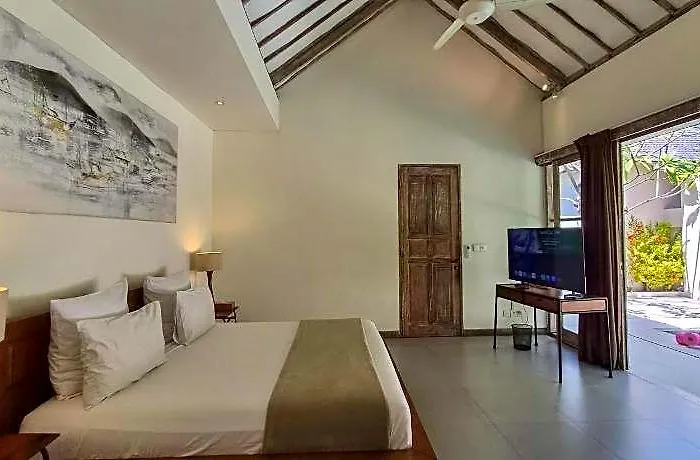 The Decks Bali Villa *